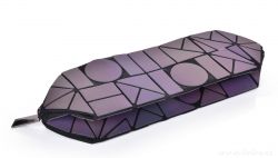 CHAMELEON GEOMETRIC ETUE reflexně svítící při dopadu světla
