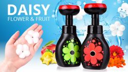 Pěnové mýdlo na ruce i tělo s veselým napěňovačem DAISY FRUIT 300ml