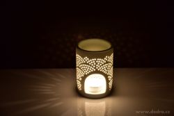 Keramická aromalampa, na čajové svíčky, matná bílá