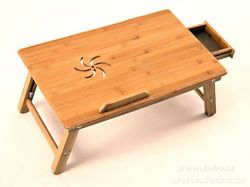 Bambusový stolek